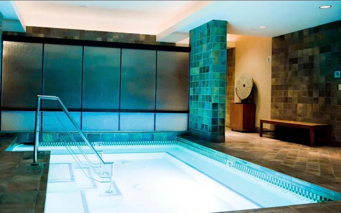 Classic Suite Mgm Signature 25Th Flr Pool View Лас Вегас Екстериор снимка