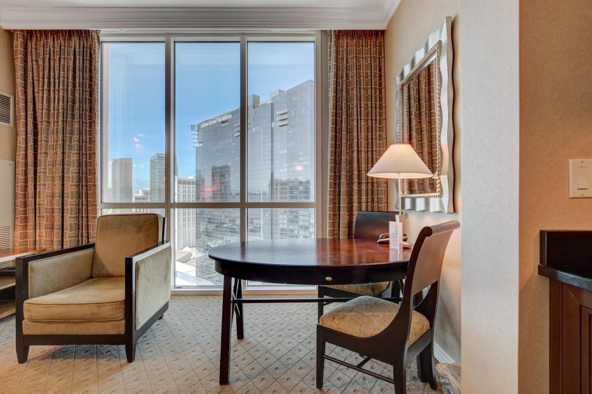 Classic Suite Mgm Signature 25Th Flr Pool View Лас Вегас Екстериор снимка