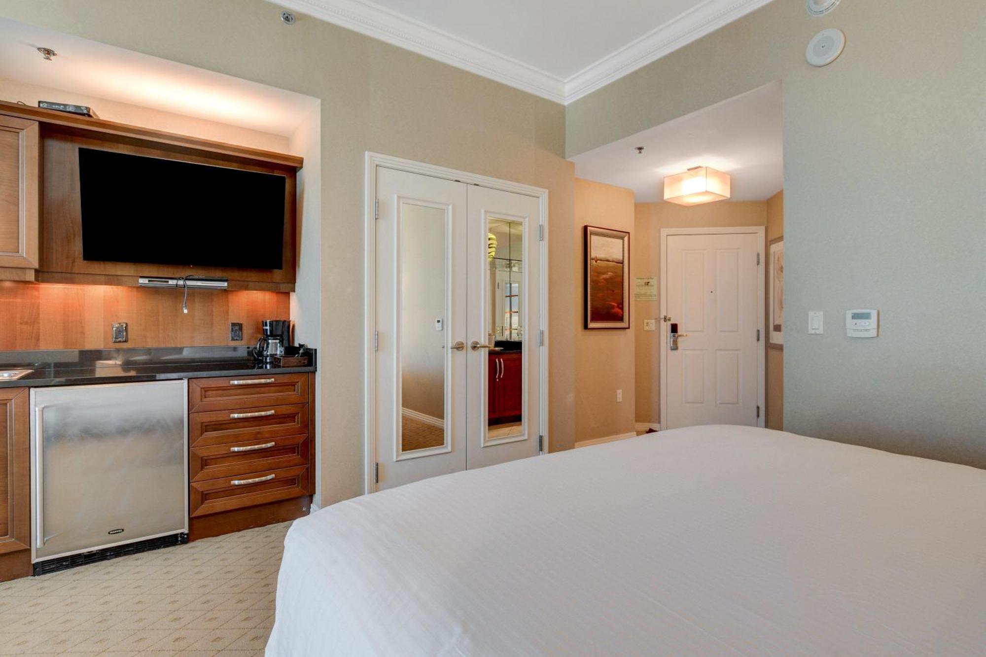 Classic Suite Mgm Signature 25Th Flr Pool View Лас Вегас Екстериор снимка