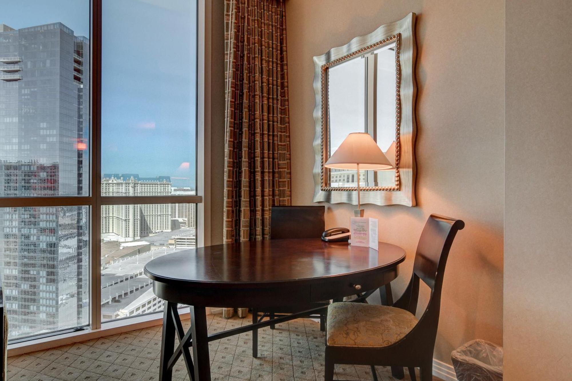 Classic Suite Mgm Signature 25Th Flr Pool View Лас Вегас Екстериор снимка